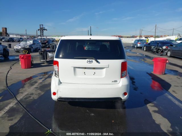 JTLZE4FE2FJ077835 Scion XB