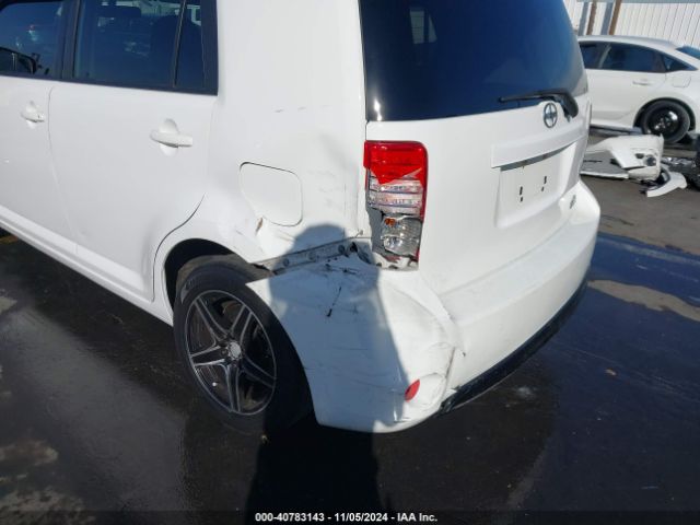 JTLZE4FE2FJ077835 Scion XB