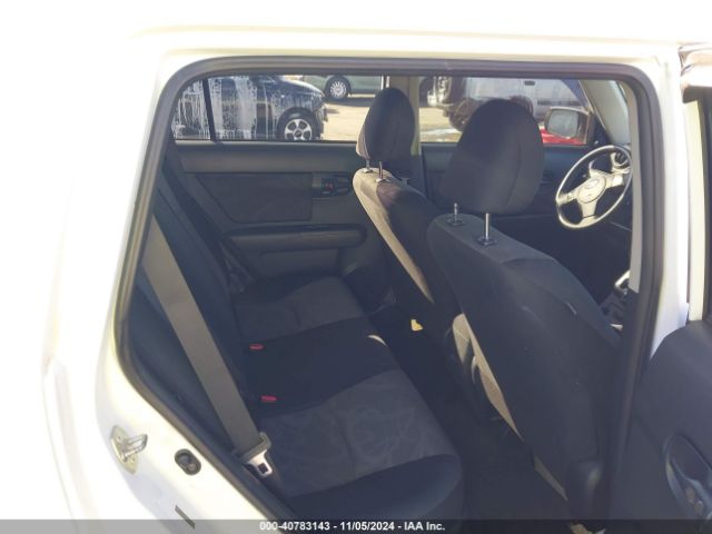 JTLZE4FE2FJ077835 Scion XB