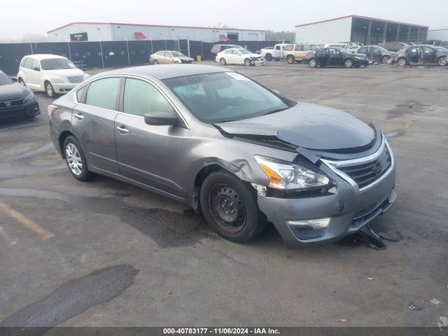 Nissan Altima 2.5 S 2015 1N4AL3AP9FC484594 Image 1
