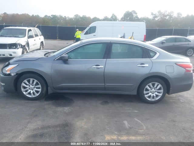 Nissan Altima 2.5 S 2015 1N4AL3AP9FC484594 Image 14