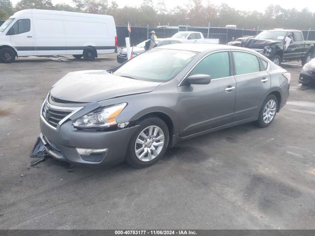 Nissan Altima 2.5 S 2015 1N4AL3AP9FC484594 Image 2