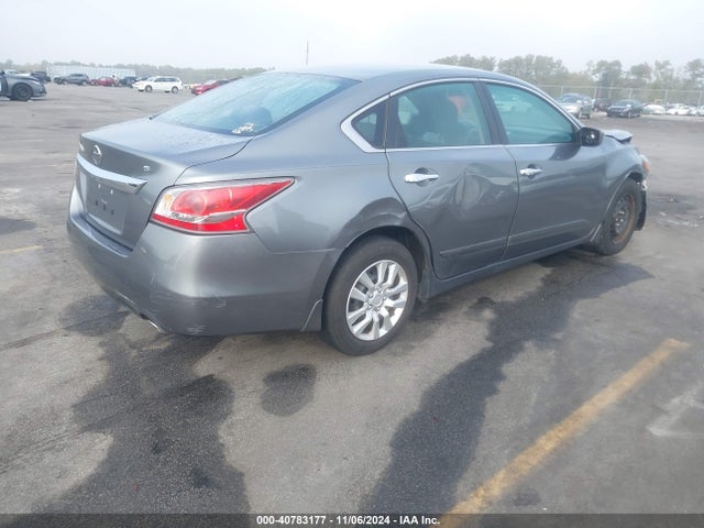 Nissan Altima 2.5 S 2015 1N4AL3AP9FC484594 Image 4