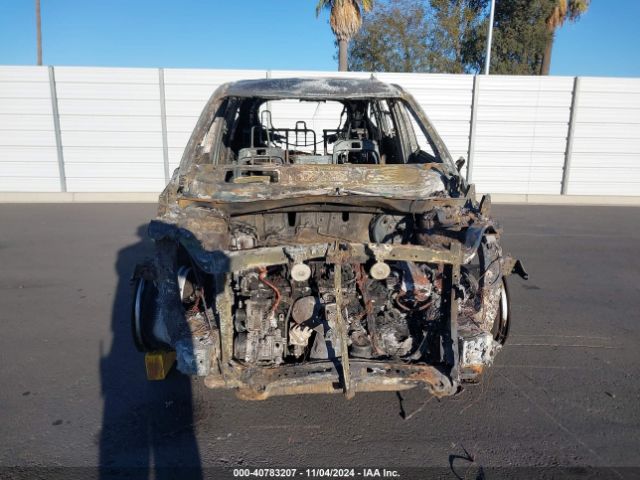 5TDZZRAH8NS541615 Toyota Highlander Le