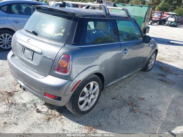 2009 MINI COOPER S WMWMF73549TW83734 Photo 3