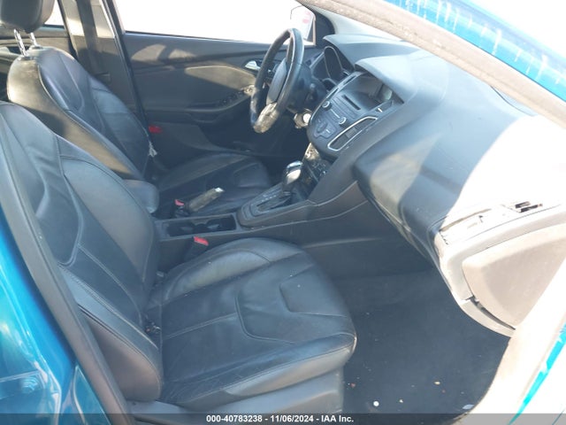 Ford FOCUS SE 2016 1FADP3F22GL386748 Image 5