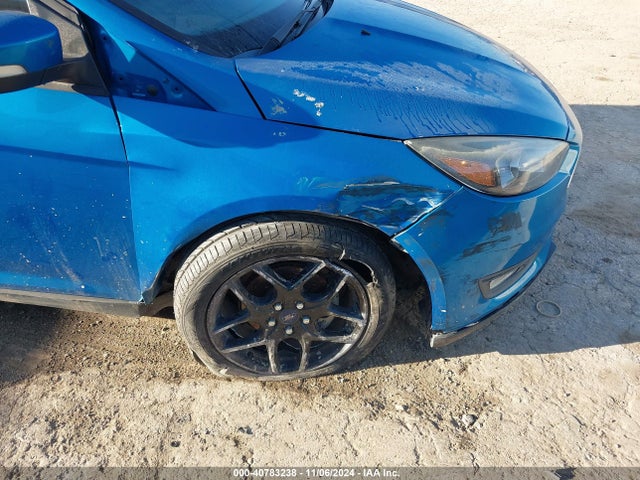 Ford FOCUS SE 2016 1FADP3F22GL386748 Image 6