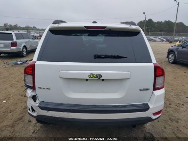 1C4NJDEB8GD630937 Jeep Compass Latitude