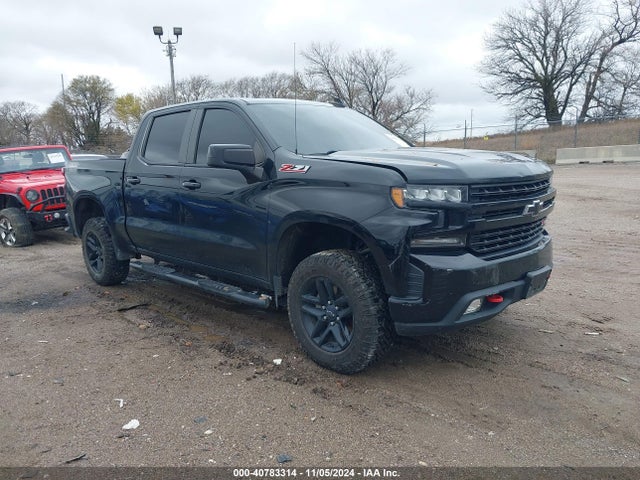2019 3GCPYFED0KG224258 main image