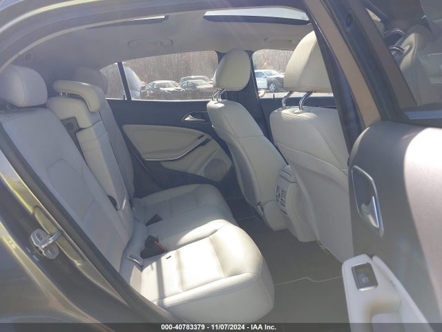 WDCTG4GB0FJ155152 Mercedes-Benz Gla 250 4matic