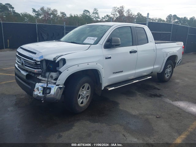 5TFUW5F14HX665404 Toyota Tundra Sr5 5.7l V8