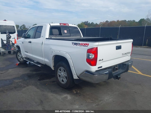 5TFUW5F14HX665404 Toyota Tundra Sr5 5.7l V8