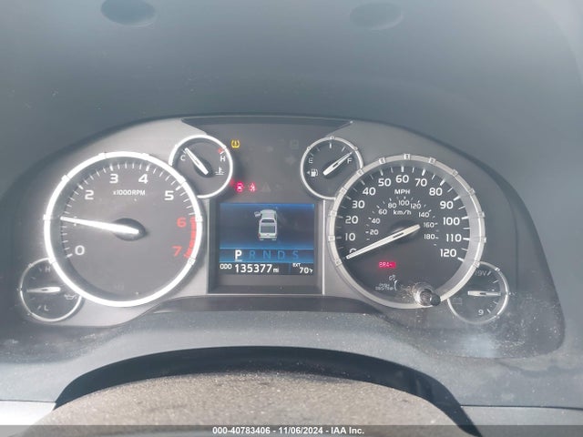 5TFUW5F14HX665404 Toyota Tundra Sr5 5.7l V8