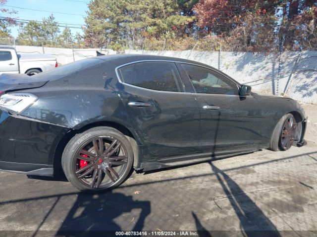 ZAM57RTA9E1106695 Maserati Ghibli S Q4