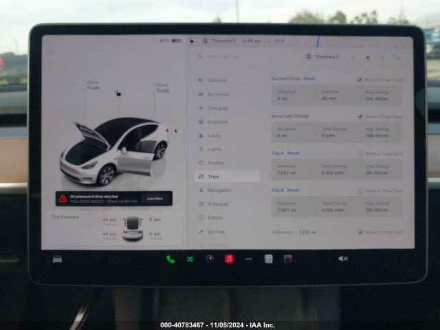 2024 TESLA MODEL Y 7SAYGDEE6RA257592 Photo 6