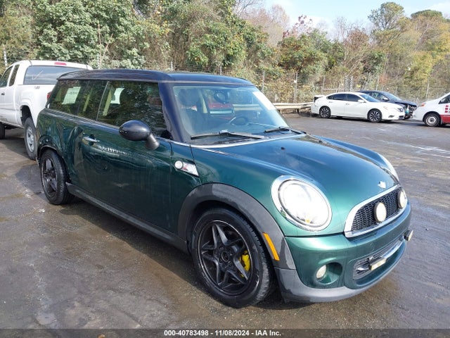 2011 MINI COOPER CLUBMAN WMWZF3C55BT188821 Photo 0