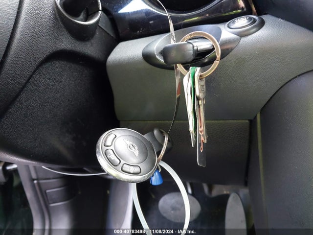 2011 MINI COOPER CLUBMAN WMWZF3C55BT188821 Photo 10