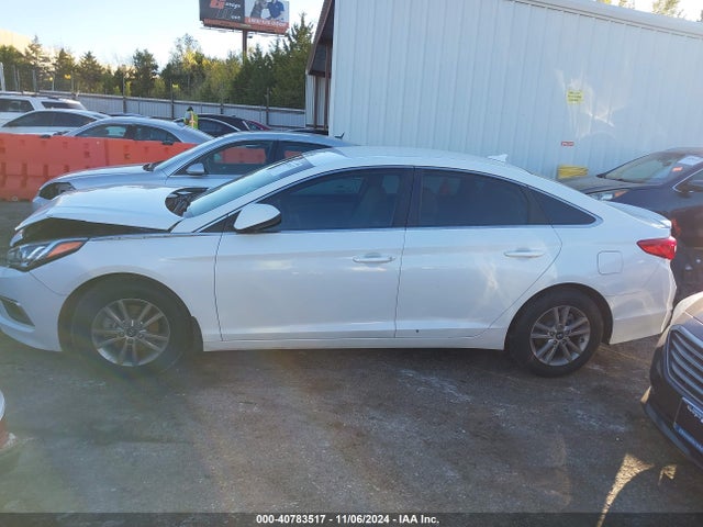 Hyundai SONATA SE 2016 5NPE24AF7GH345842 Image 13