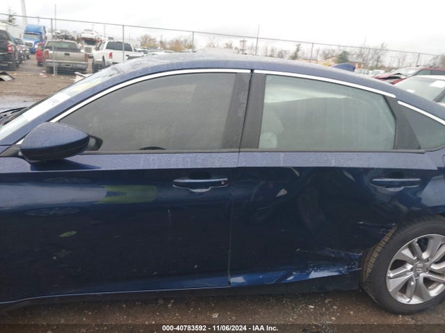 Honda ACCORD LX 2019 1HGCV1F19KA137800 Image 14