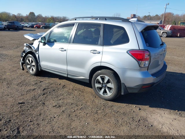 Subaru Forester 2.5i Premium 2017 JF2SJAGC3HH562789 Image 3