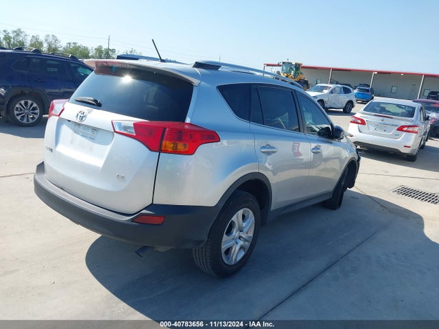 Toyota RAV4 LE 2014 2T3ZFREV8EW116502 Image 4