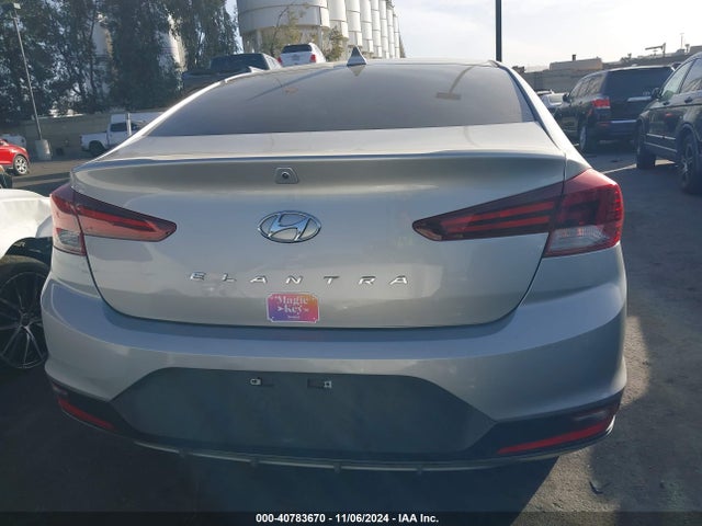 Hyundai ELANTRA SEL 2020 5NPD84LF7LH554502 Image 16