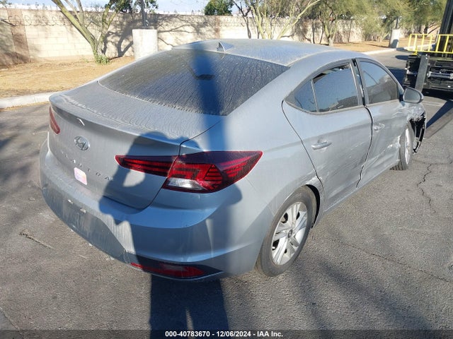 Hyundai ELANTRA SEL 2020 5NPD84LF7LH554502 Image 4