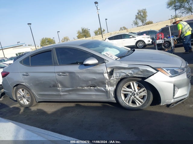 Hyundai ELANTRA SEL 2020 5NPD84LF7LH554502 Image 6