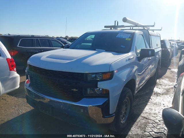 3GCNYAEH8MG411697 Chevrolet Silverado 1500 4wd  Long Bed Wt