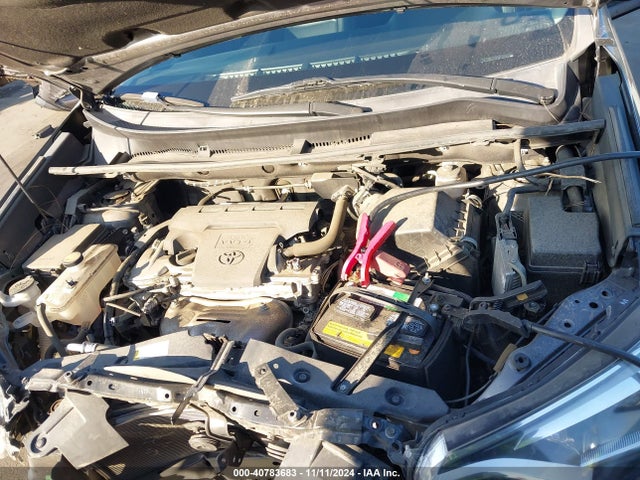 2T3YFREV0JW477521 Toyota Rav4 Limited/platinum