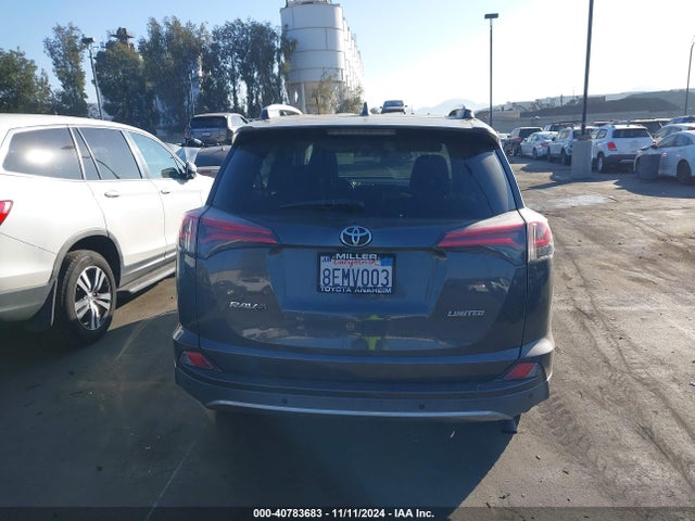 2T3YFREV0JW477521 Toyota Rav4 Limited/platinum