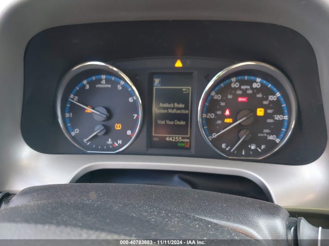 2T3YFREV0JW477521 Toyota Rav4 Limited/platinum