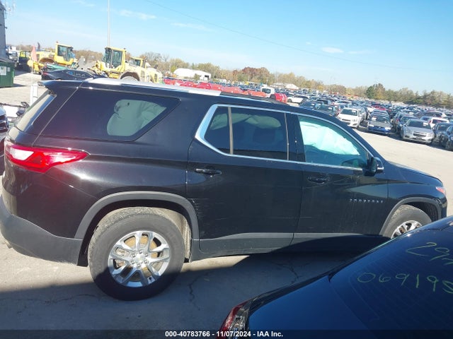 1GNERGKW0JJ121944 Chevrolet Traverse 1lt