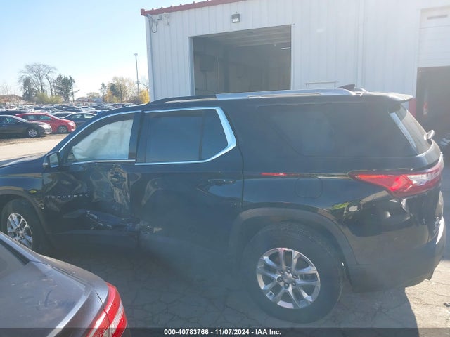 1GNERGKW0JJ121944 Chevrolet Traverse 1lt