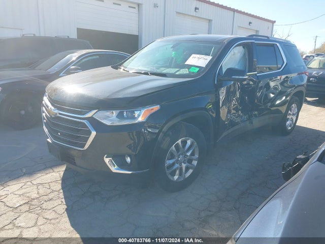 1GNERGKW0JJ121944 Chevrolet Traverse 1lt