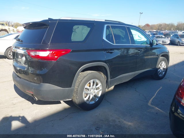 1GNERGKW0JJ121944 Chevrolet Traverse 1lt