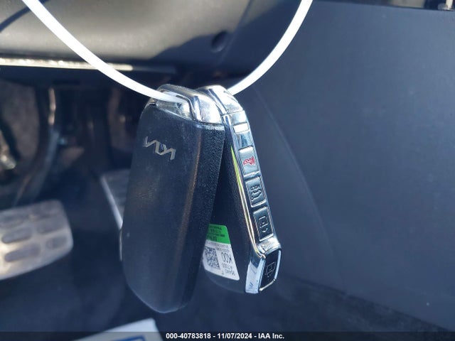 KNDCR3LEXR5150662 KIA Niro Ex Touring