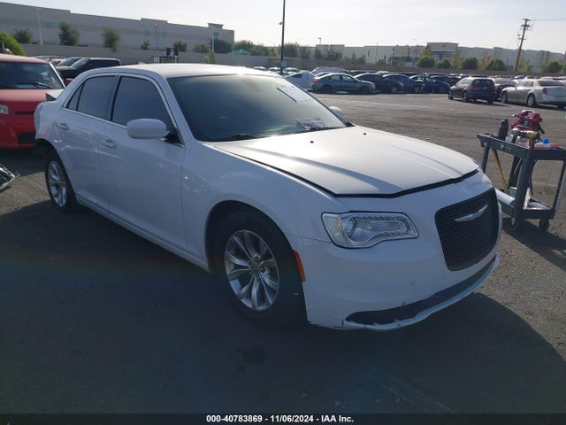 2C3CCAAG8GH206912 Chrysler 300 Limited