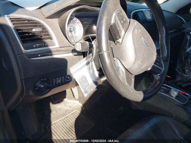 2C3CCAAG8GH206912 Chrysler 300 Limited