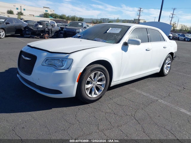 2C3CCAAG8GH206912 Chrysler 300 Limited