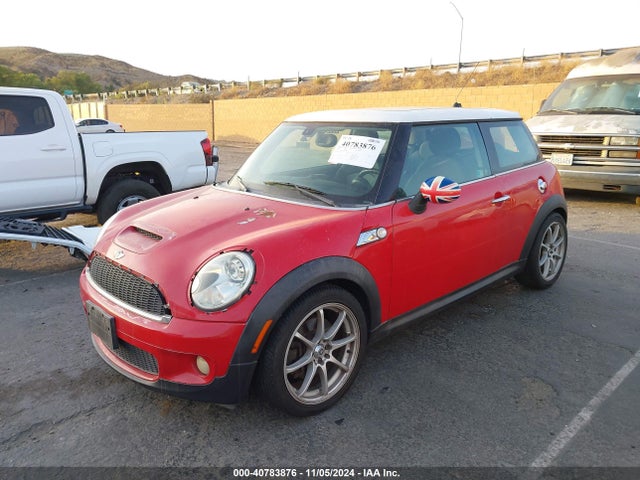 2007 MINI COOPER S WMWMF73577TL88883 Photo 1