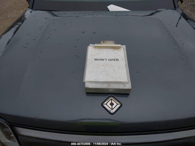 Rivian 2024 2024 7FCTGCAA9RN030688 Image 9