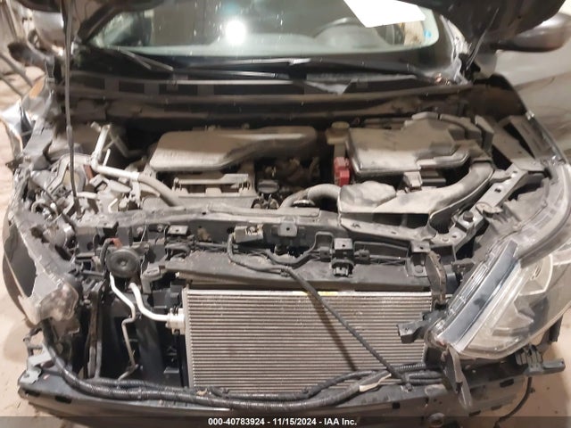 JN1BJ1CR9HW103497 Nissan Rogue Sport Sv