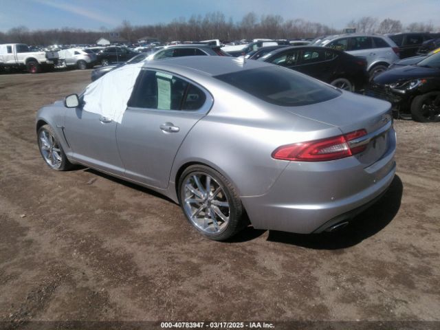2013 JAGUAR XF SAJWJ0EF6D8S81203 Photo 2