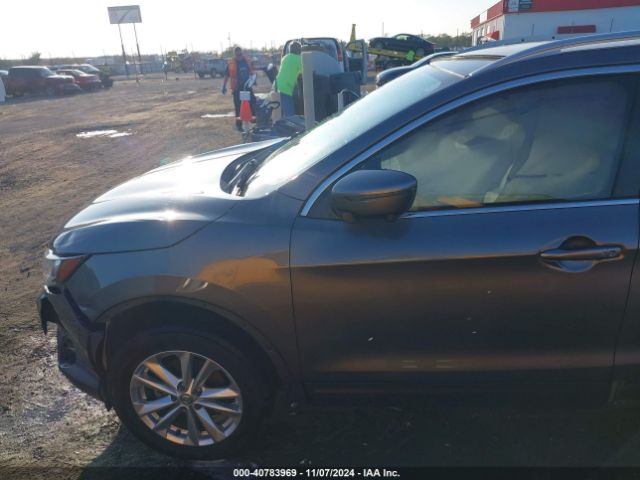 JN1BJ1CP6JW182308 Nissan Rogue Sport Sv