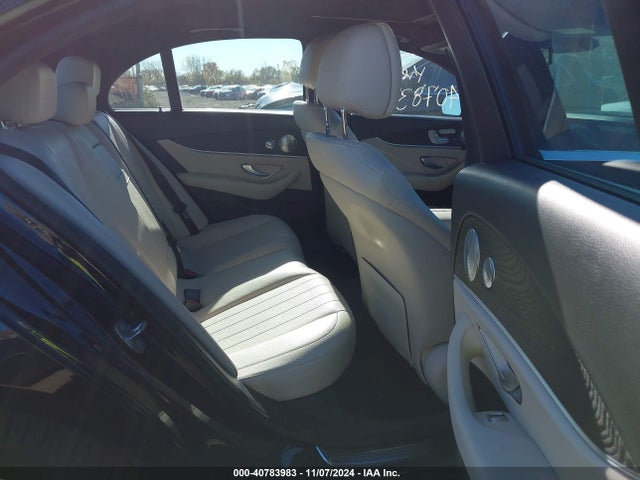 WDDZF4KB7HA153370 Mercedes-Benz E 300 4matic