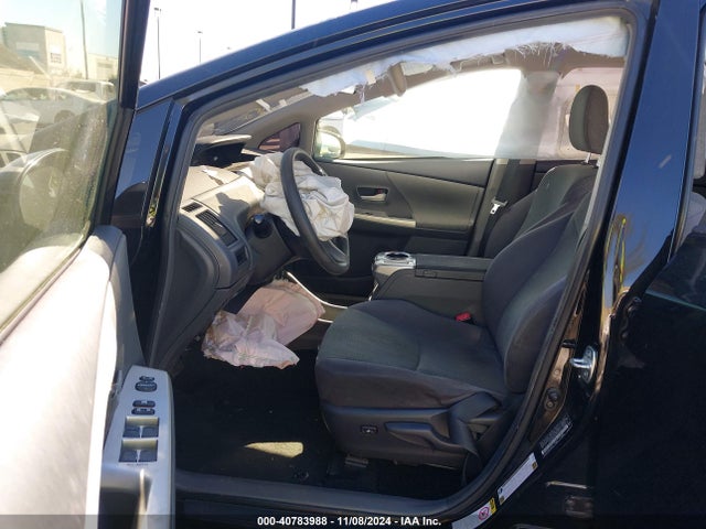 Toyota Prius V Two 2014 JTDZN3EU2EJ003666 Image 5