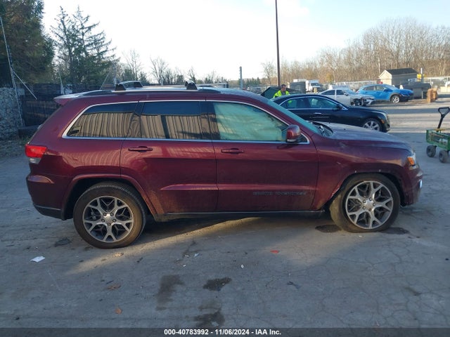1C4RJFBGXJC331265 Jeep Grand Cherokee Sterling Edition 4x4