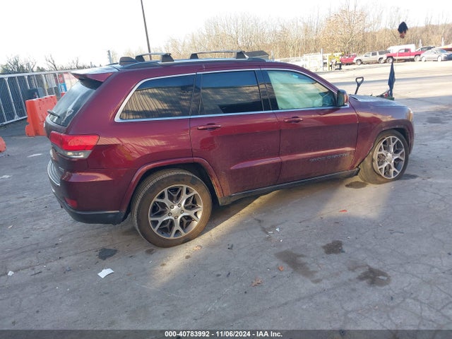 1C4RJFBGXJC331265 Jeep Grand Cherokee Sterling Edition 4x4