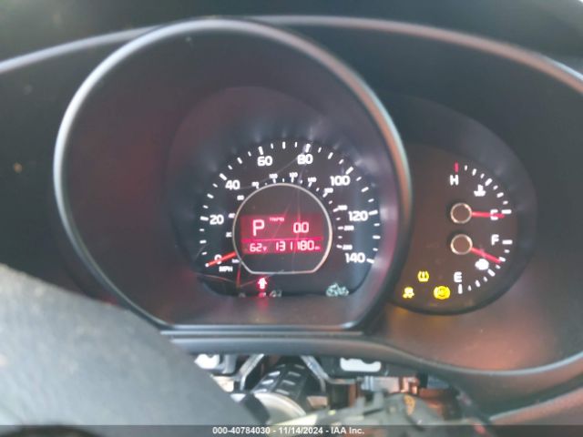 KNDJP3A53H7880576 KIA SOUL +
